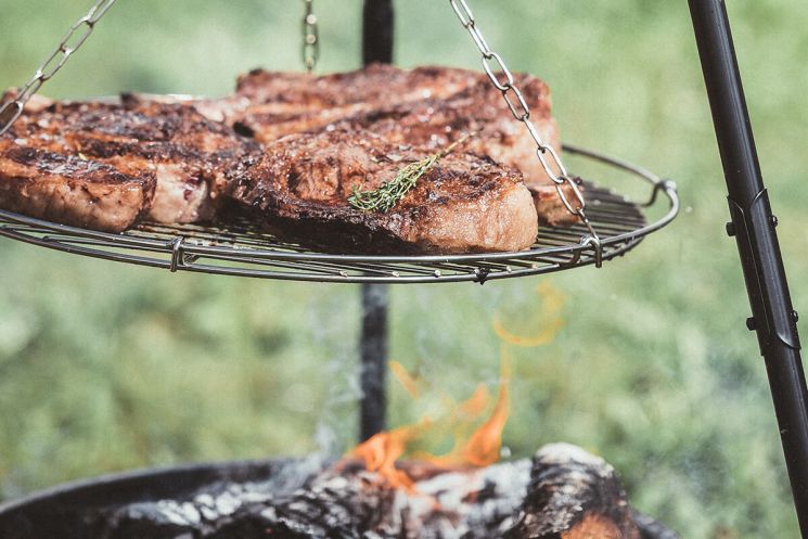 Elämyspaketin ruokailut